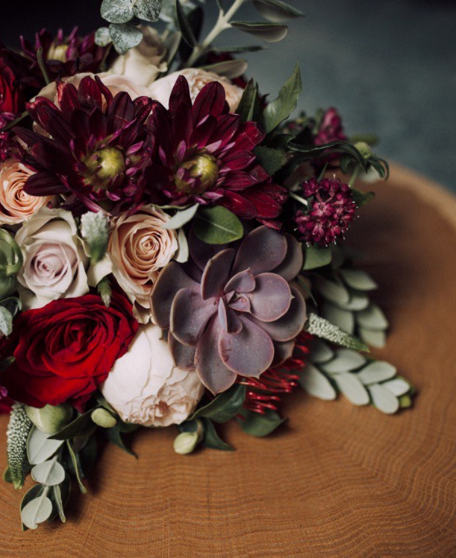 Bridal bouquet LOV 11